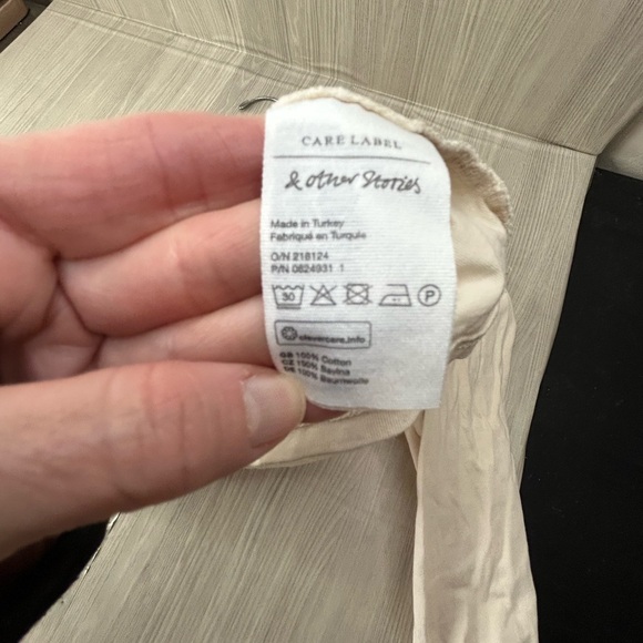 & Other Stories Button Up Blouse cropped knit - Picture 6 of 7